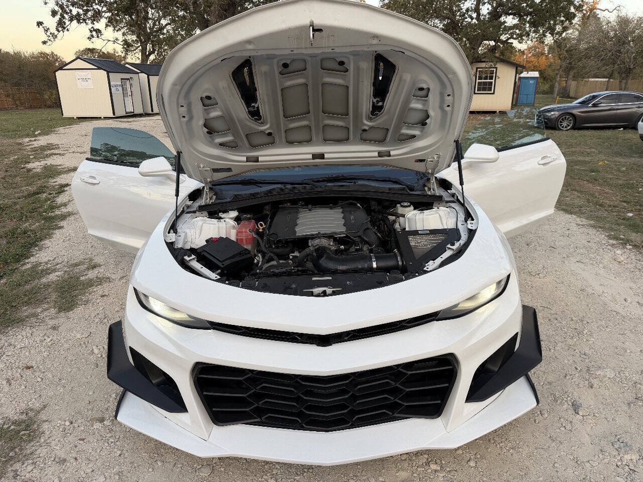 Used 2018 Chevrolet Camaro SS RWD image 19