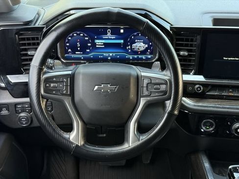 Used 2023 Chevrolet Silverado 1500 RST AWD/4WD image 12