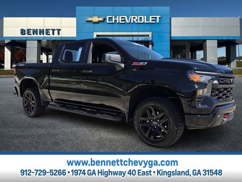 Certified 2026 Chevrolet Silverado 1500 Custom Trail Boss AWD/4WD image 1