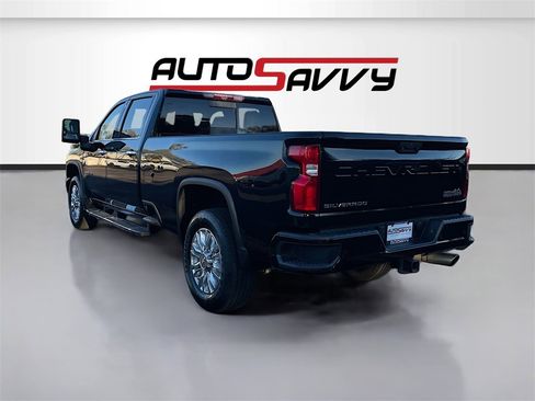 Used 2021 Chevrolet Silverado 2500 High Country w/ Z71 Off-Road Package image 5