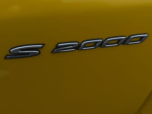 Used 2003 Honda S2000 image 29