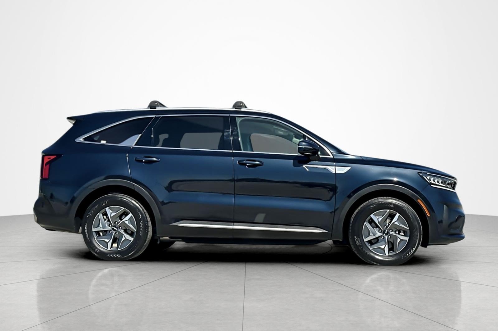 Used 2022 Kia Sorento S AWD/4WD image 6