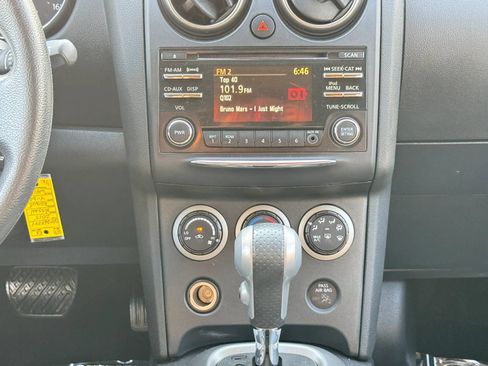 Used 2015 Nissan Rogue S w/ Convenience Package AWD/4WD image 26