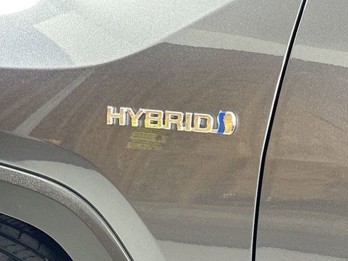 Used 2019 Toyota RAV4 XLE w/ Convenience Package image 10