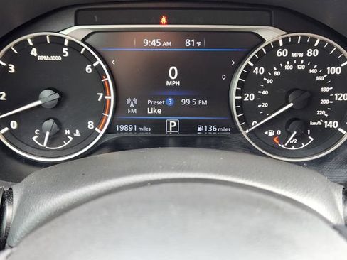Used 2022 Nissan Altima 2.5 SV FWD image 16