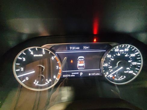 Used 2025 Nissan Rogue SV FWD image 23