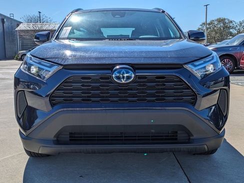 Used 2024 Toyota RAV4 XLE image 3