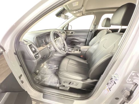 Used 2022 Kia Sorento S w/ Panoramic Sunroof Package image 21