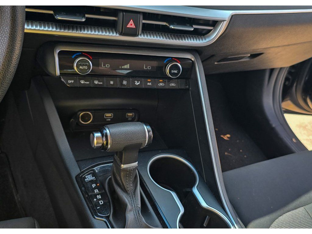 Used 2021 Kia K5 LXS FWD image 23