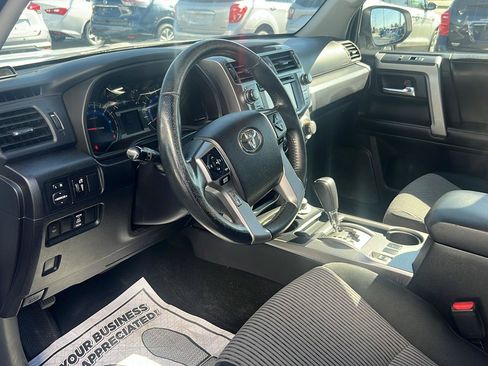Used 2014 Toyota 4Runner 4WD image 17