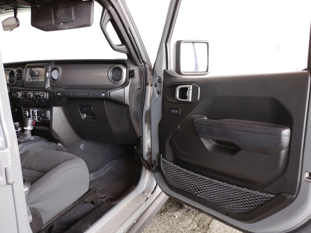 Used 2023 Jeep Wrangler Unlimited AWD/4WD image 10