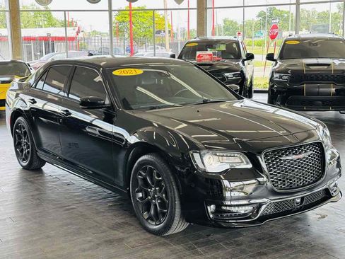 Used 2021 Chrysler 300 S w/ Popular Equipment Group AWD/4WD image 1