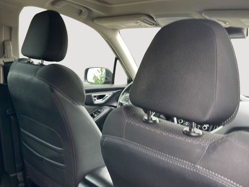 Used 2023 Subaru Forester Premium AWD/4WD image 16
