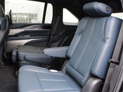 New 2025 Cadillac Escalade IQ Sport 2 AWD/4WD image 10