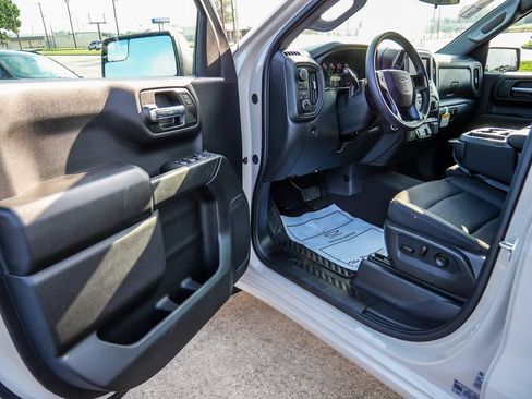 New 2026 Chevrolet Silverado 1500 Custom Trail Boss AWD/4WD image 26