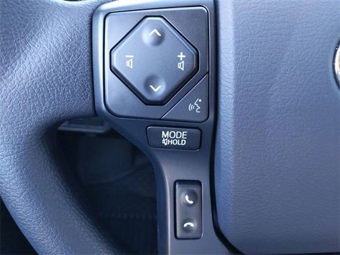 Used 2019 Toyota Tacoma SR image 22