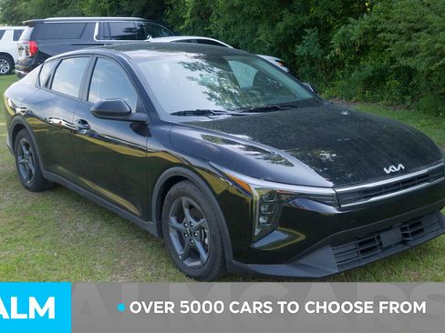 Used 2025 Kia K4 FWD image 3