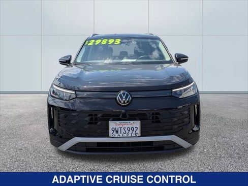 Used 2026 Volkswagen Tiguan S FWD image 8