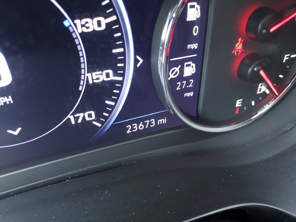 Used 2023 Chevrolet Malibu LT w/ Redline Edition FWD image 19