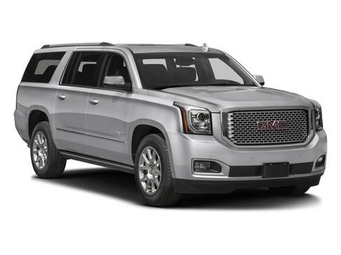 Used 2016 GMC Yukon XL Denali w/ Open Road Package AWD/4WD image 9