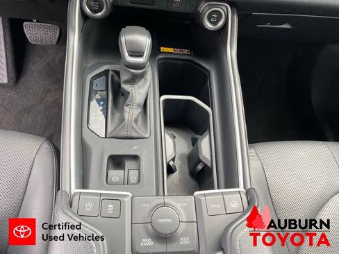 Certified 2024 Toyota Grand Highlander AWD image 50