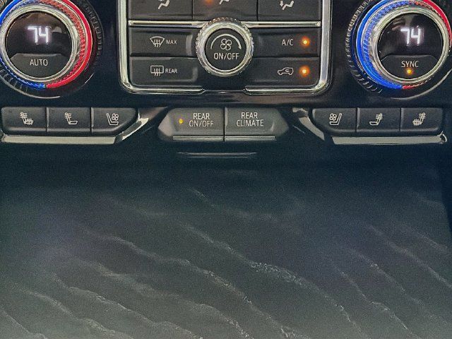 Used 2021 GMC Yukon Denali w/ Denali Ultimate Package AWD/4WD image 25