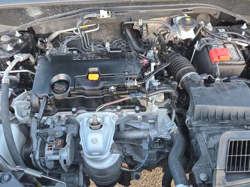 Used 2023 Honda HR-V LX image 21