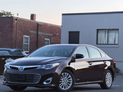 Used 2013 Toyota Avalon XLE Premium
