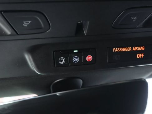 Used 2020 Chevrolet Camaro SS RWD image 29
