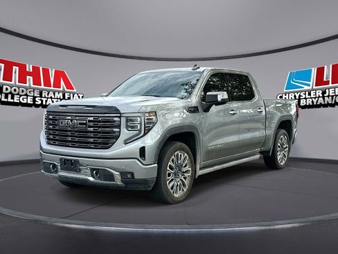 Used 2026 GMC Sierra 1500 Denali Ultimate AWD/4WD image 1