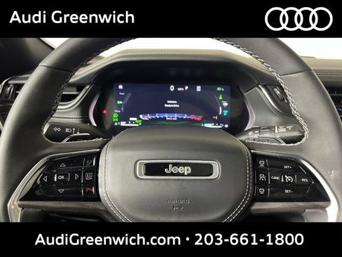 Used 2024 Jeep Grand Cherokee Overland w/ Trailer Tow Package AWD/4WD image 27