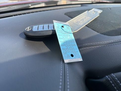 Certified 2022 Nissan Armada Platinum w/ Captain's Chairs Package image 20