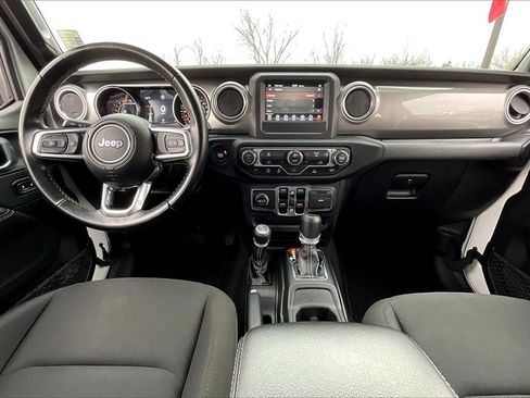 Certified 2021 Jeep Wrangler Unlimited Sahara image 11