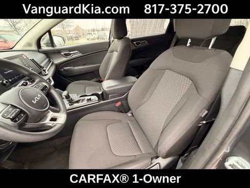 Certified 2024 Kia Sportage LX image 12