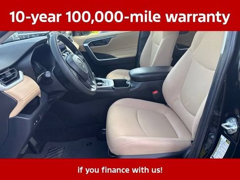 Used 2023 Toyota RAV4 LE AWD/4WD image 29