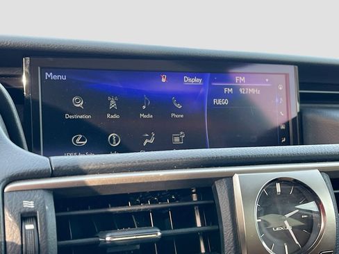 Used 2018 Lexus IS 300 AWD w/ Comfort Package image 15