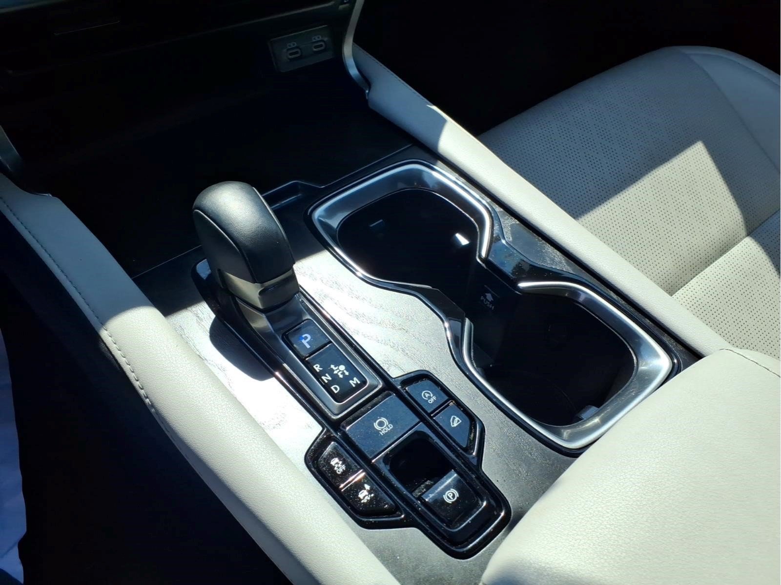 Used 2023 Lexus RX 350 Premium Plus w/ Accessory Package AWD/4WD image 25