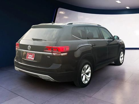 Used 2018 Volkswagen Atlas SE image 5
