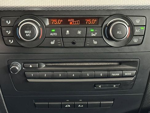 Used 2013 BMW 135is Convertible image 21