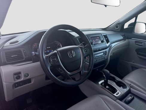 Used 2017 Honda Ridgeline RTL image 9