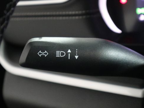 New 2025 Jeep Grand Cherokee L Altitude image 32