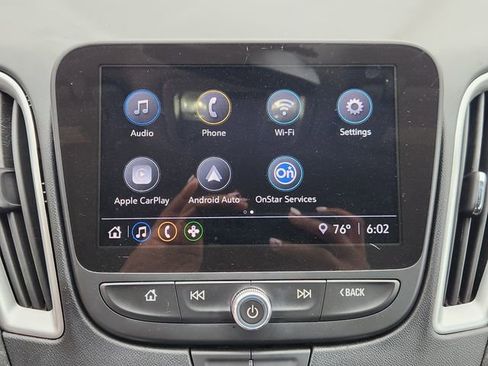 Used 2022 Chevrolet Malibu LS FWD image 15