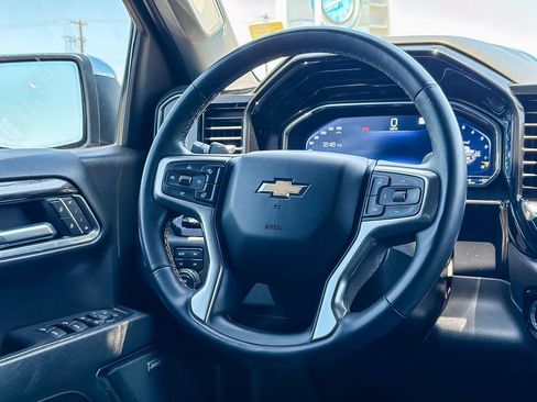 Used 2023 Chevrolet Silverado 1500 LTZ w/ LTZ Premium Package AWD/4WD image 18