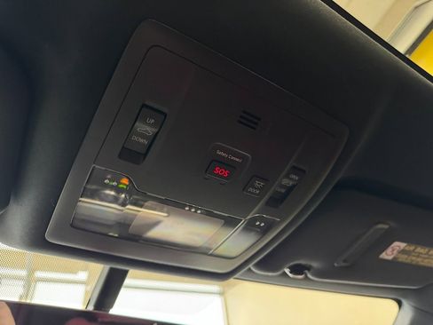 Used 2015 Lexus RC 350 AWD w/ Navigation System Package image 43