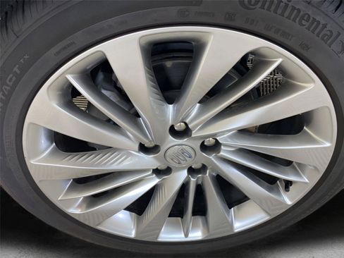 Used 2024 Buick Envision Avenir AWD/4WD image 46