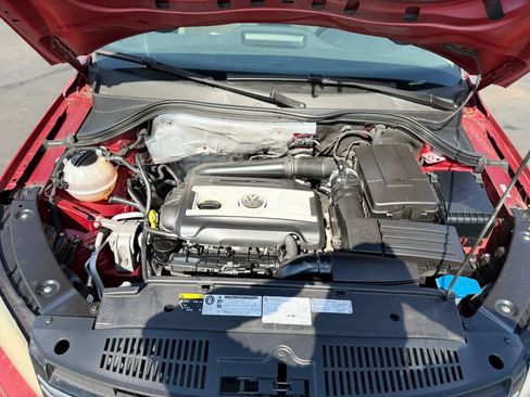 Used 2016 Volkswagen Tiguan S FWD image 10