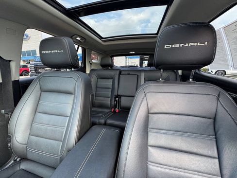 Used 2023 GMC Terrain Denali AWD/4WD image 23