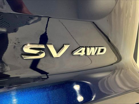 Used 2024 Nissan Pathfinder SV AWD/4WD image 23