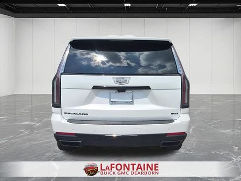 Used 2025 Cadillac Escalade Sport Platinum w/ LPO, ONYX Package AWD/4WD image 4