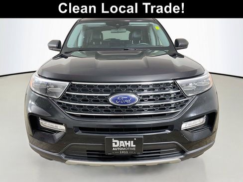 Used 2021 Ford Explorer XLT w/ Equipment Group 202A AWD/4WD image 3